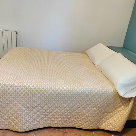 Apartamentos Montgo Denia Εξωτερικό φωτογραφία