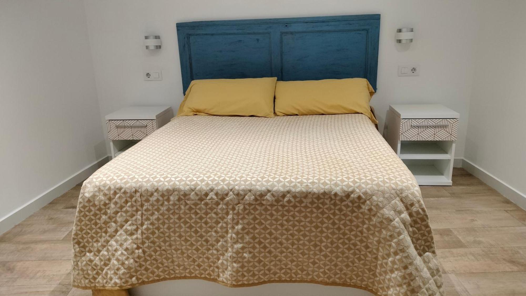Apartamentos Montgo Denia Εξωτερικό φωτογραφία