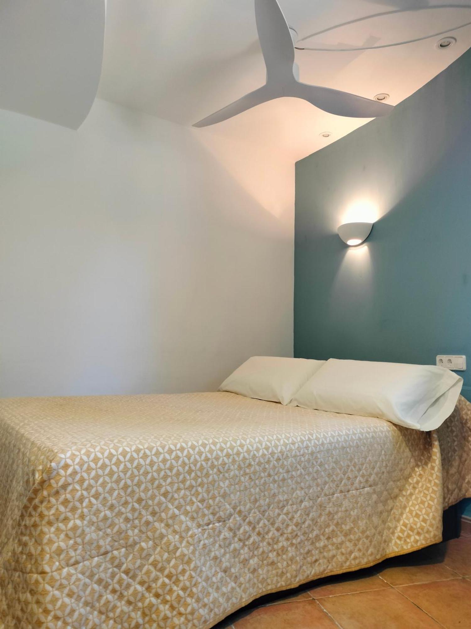 Apartamentos Montgo Denia Εξωτερικό φωτογραφία
